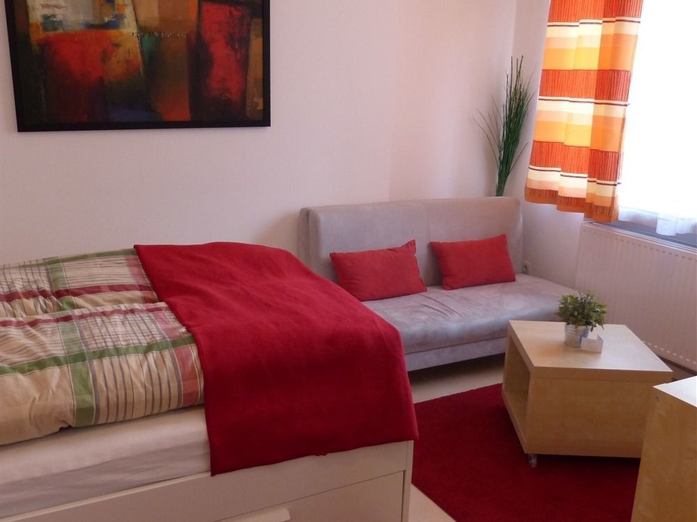Apartmenthaus B34 Erlangen Ngoại thất bức ảnh